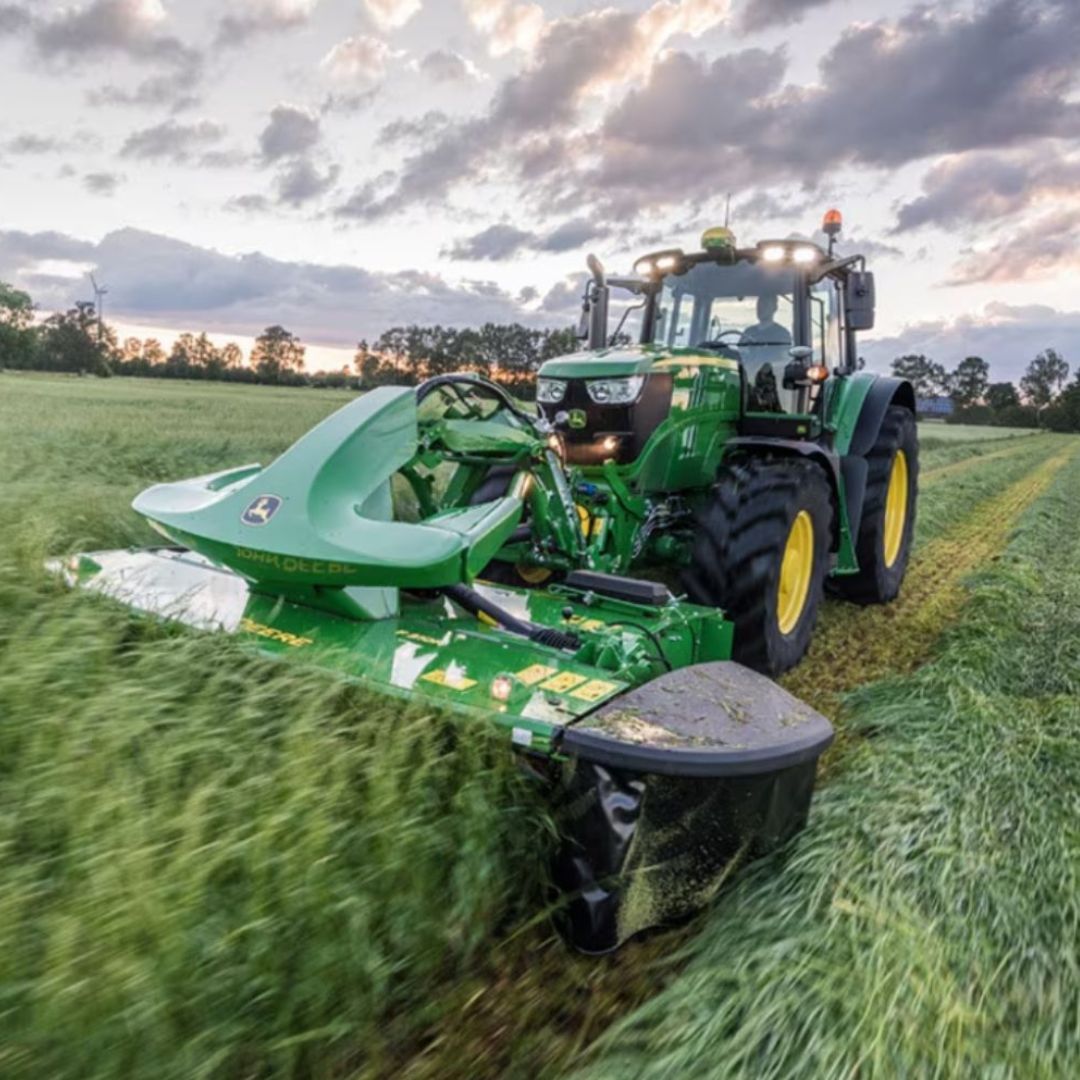 Traktor John Deere 6155M cab - Image 5